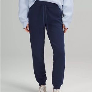 NWT Lululemon 🍋 Scuba Joggers